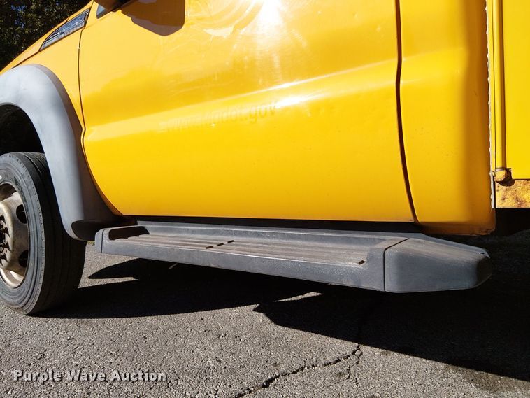 image for item DU3676 2011 Ford F550 bucket truck