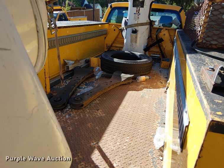 image for item DU3676 2011 Ford F550 bucket truck