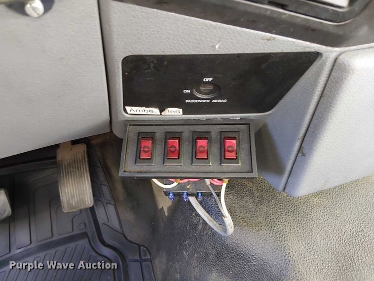 image for item DU3676 2011 Ford F550 bucket truck