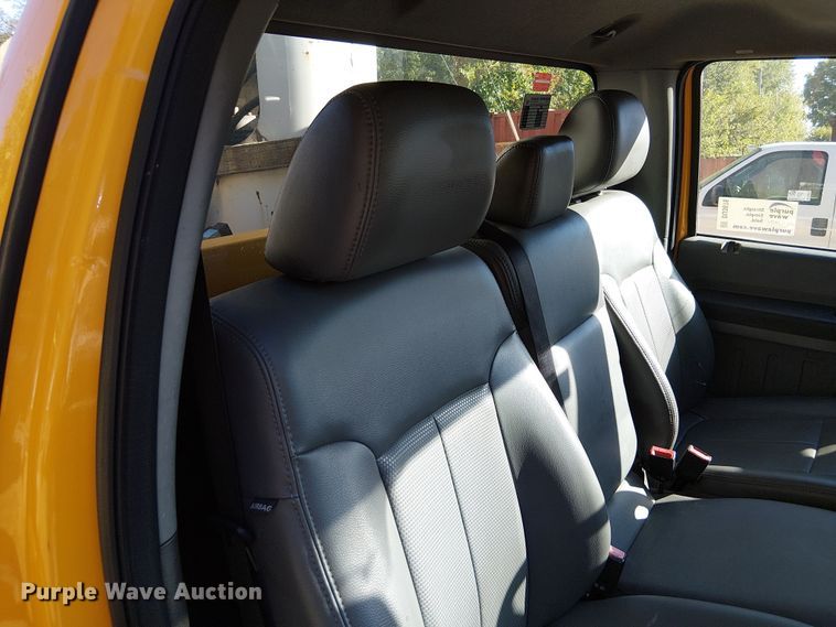 image for item DU3676 2011 Ford F550 bucket truck