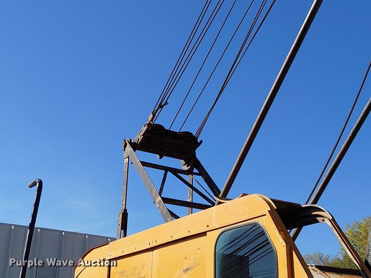 image for item DU3677 1967 American 5299 crane