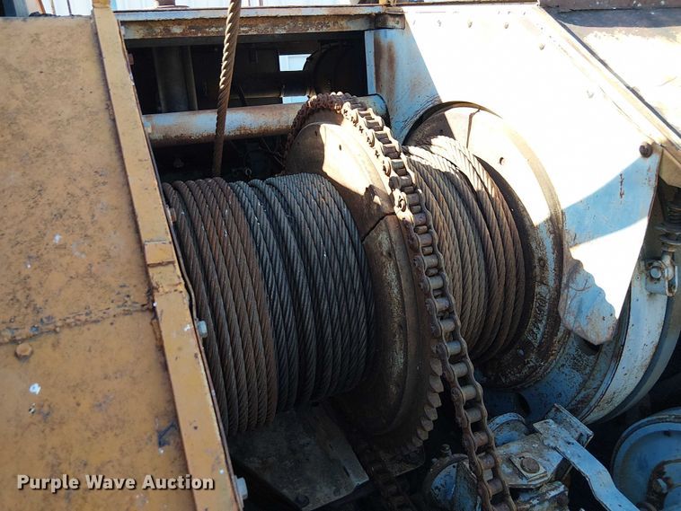 image for item DU3677 1967 American 5299 crane