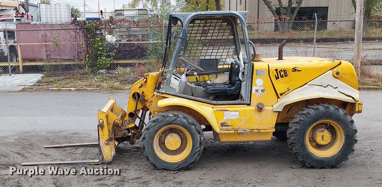 image for item DU3717 JCB 520 telehandler