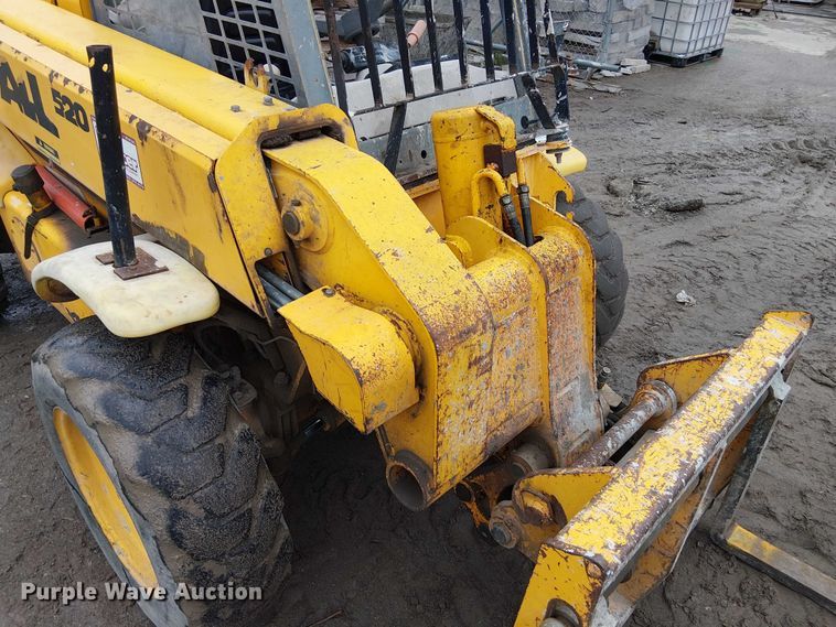 image for item DU3717 JCB 520 telehandler