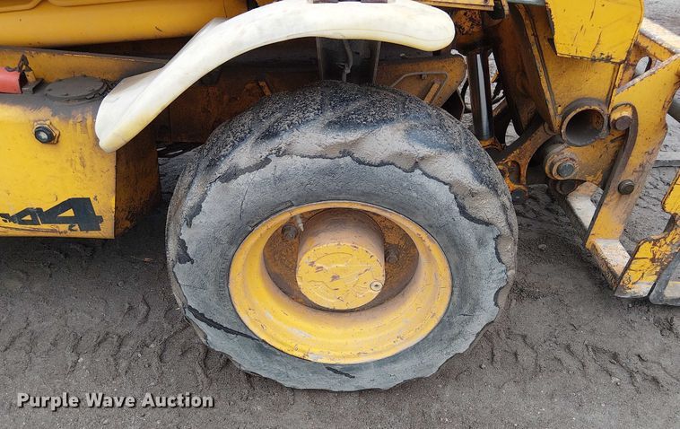 image for item DU3717 JCB 520 telehandler