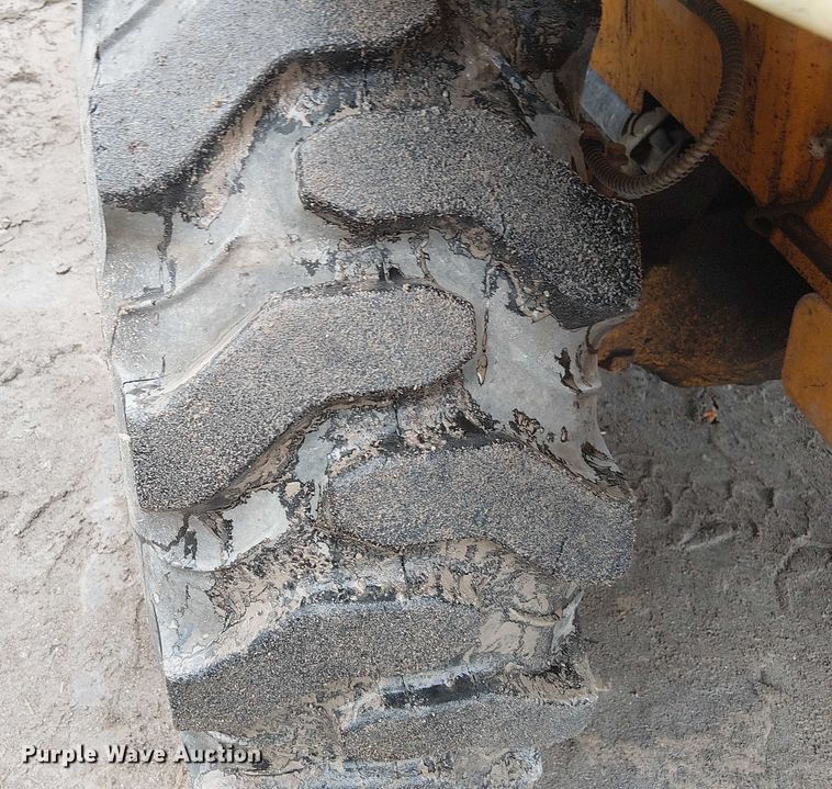 image for item DU3717 JCB 520 telehandler