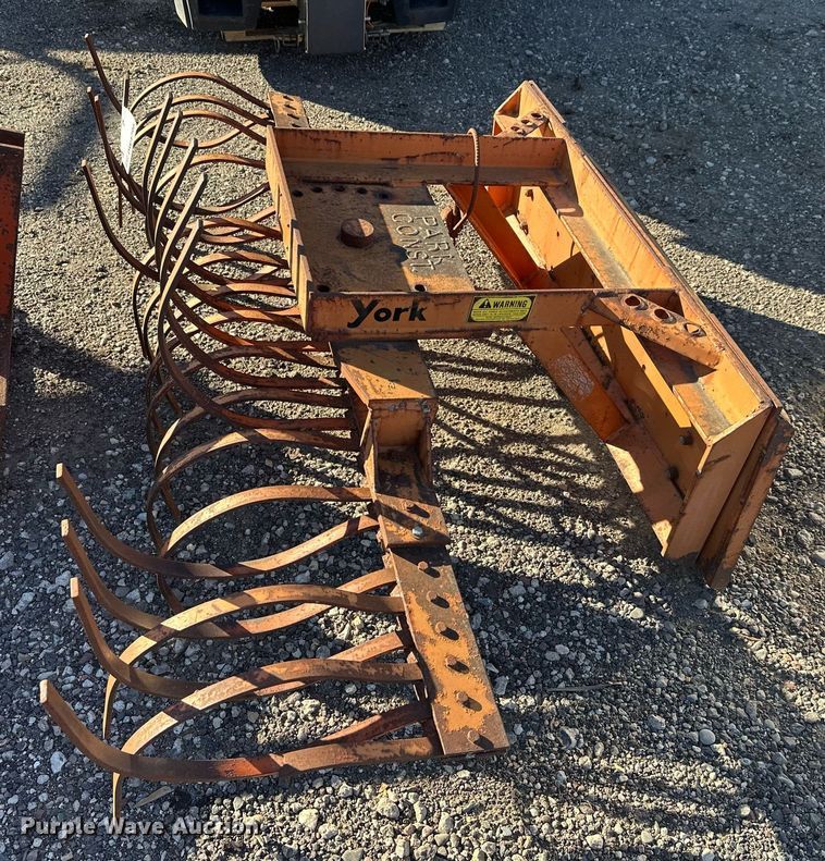 image for item DW4296 York skid steer rake