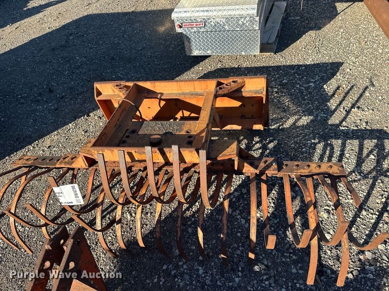 image for item DW4296 York skid steer rake