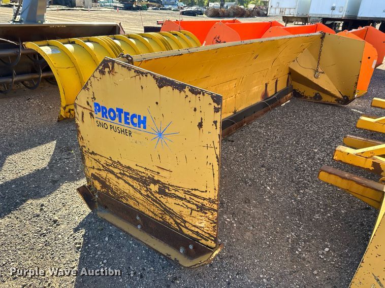 image for item DW4300 Pro-Tech Sno Pusher wheel loader snow pusher  