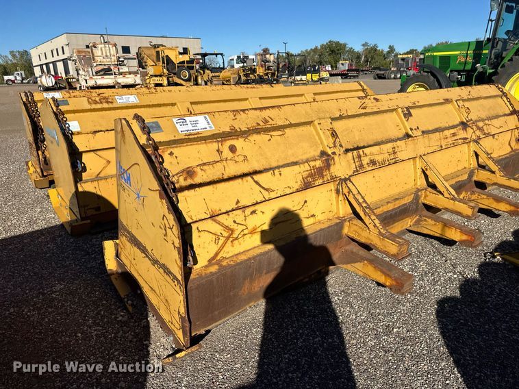 image for item DW4300 Pro-Tech Sno Pusher wheel loader snow pusher  