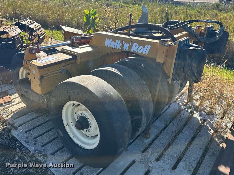 image for item DW4306 Walk and Roll packer