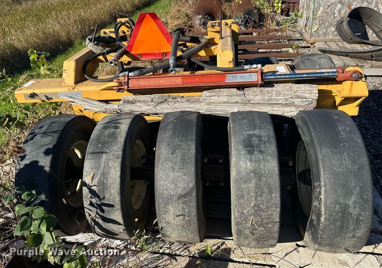 image for item DW4306 Walk and Roll packer