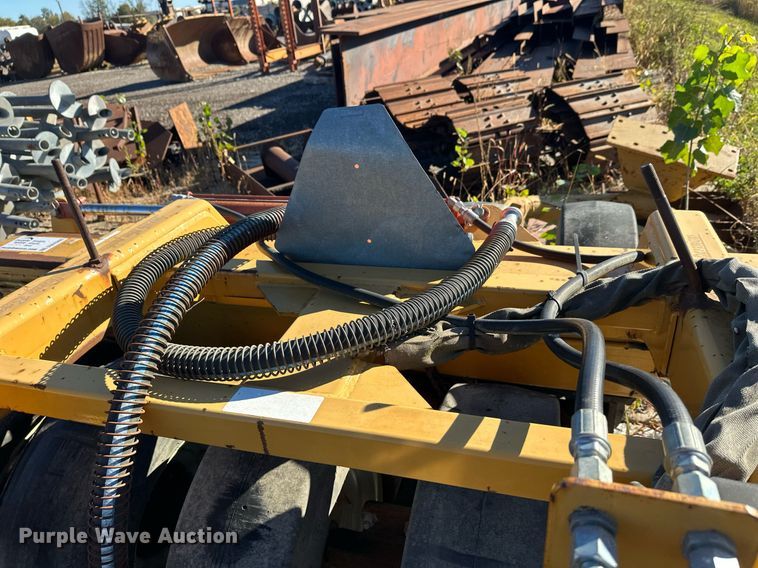 image for item DW4306 Walk and Roll packer