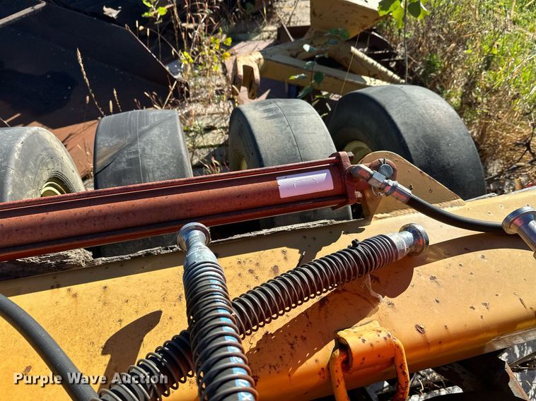 image for item DW4306 Walk and Roll packer