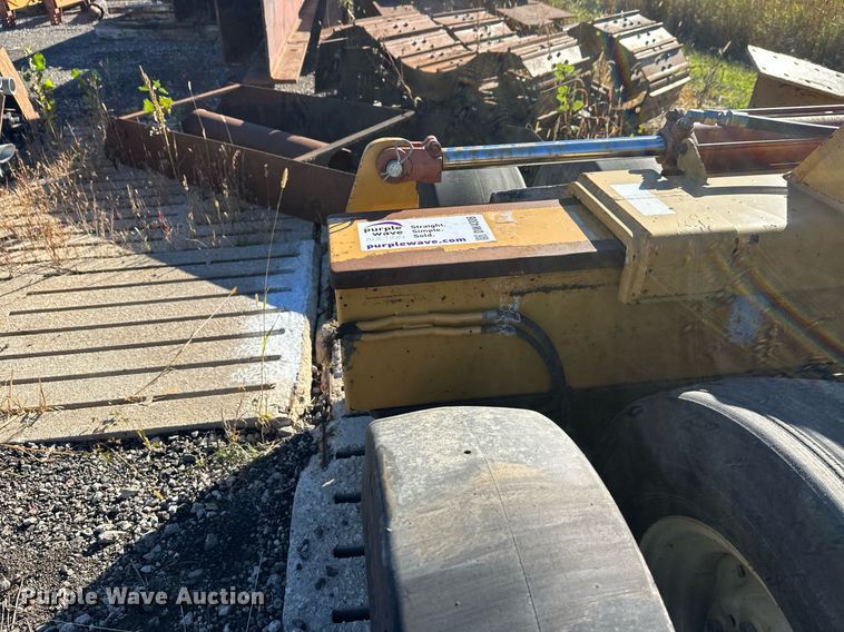 image for item DW4306 Walk and Roll packer