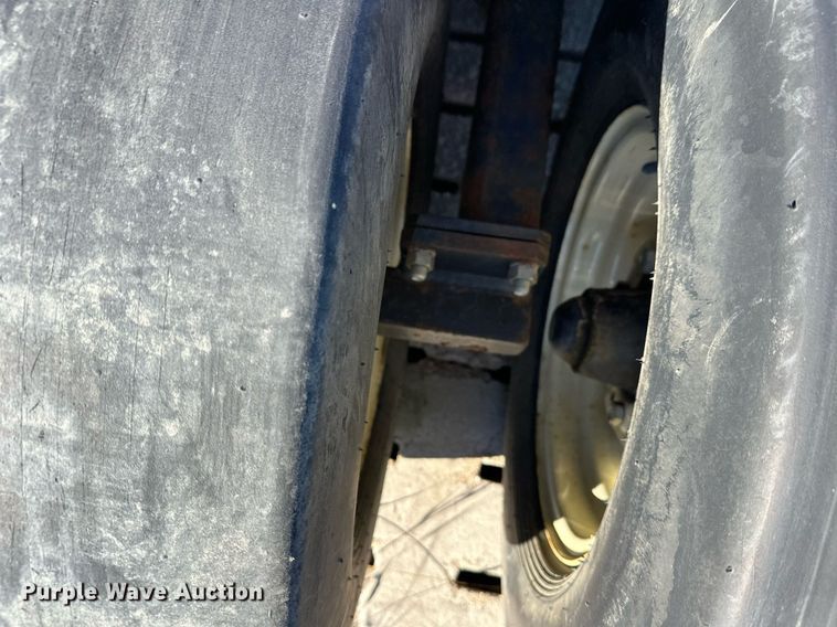 image for item DW4306 Walk and Roll packer