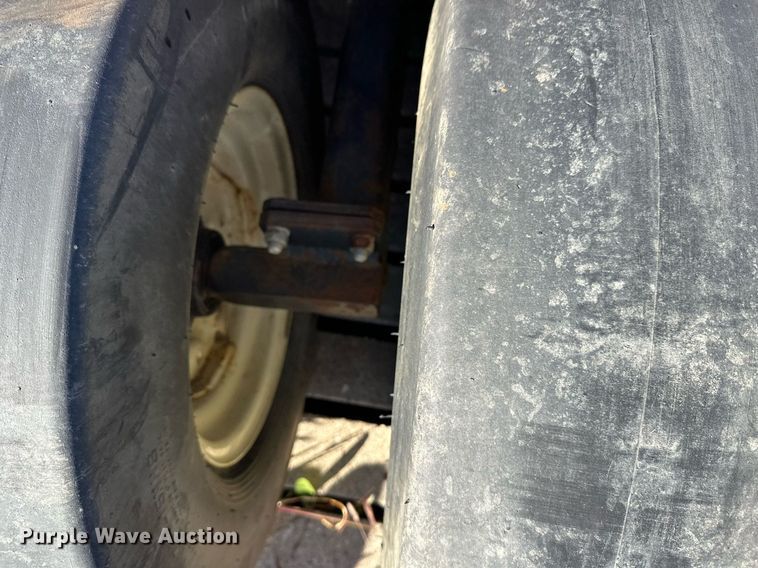 image for item DW4306 Walk and Roll packer