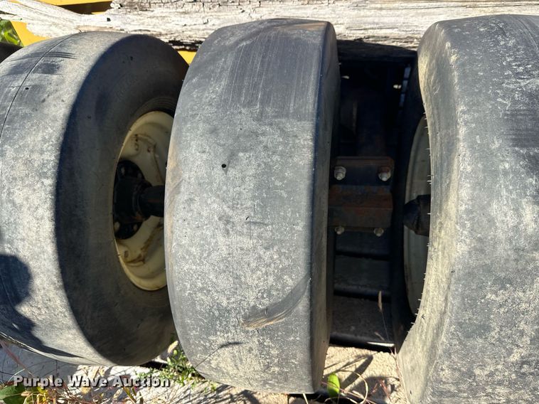 image for item DW4306 Walk and Roll packer