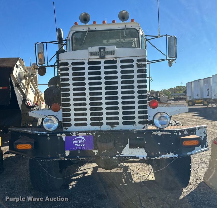 image for item DW4307 1981 Oshkosh truck cab and chassis