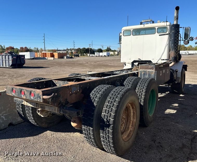 image for item DW4307 1981 Oshkosh truck cab and chassis