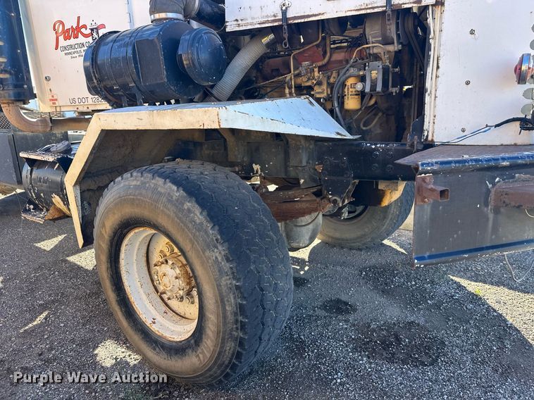 image for item DW4307 1981 Oshkosh truck cab and chassis