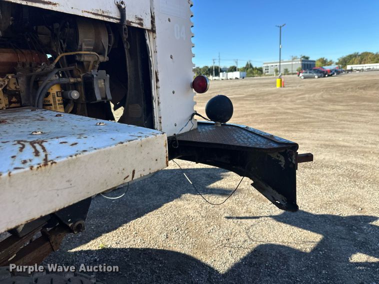 image for item DW4307 1981 Oshkosh truck cab and chassis