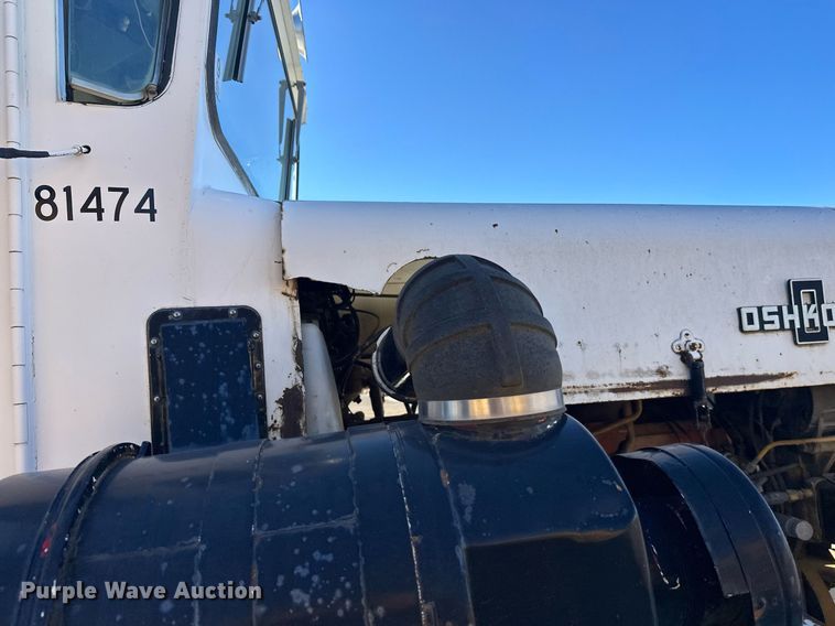 image for item DW4307 1981 Oshkosh truck cab and chassis