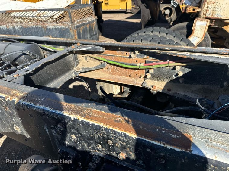 image for item DW4307 1981 Oshkosh truck cab and chassis