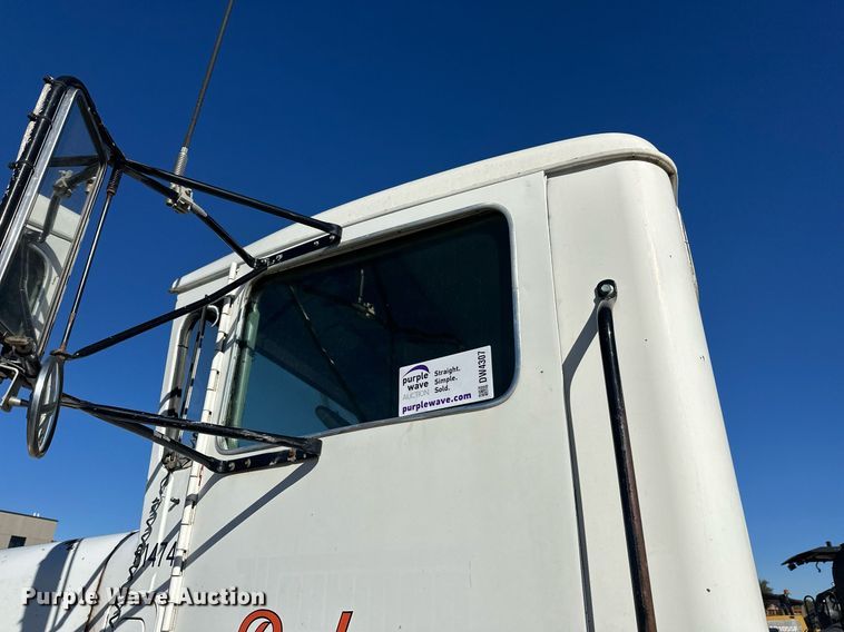 image for item DW4307 1981 Oshkosh truck cab and chassis