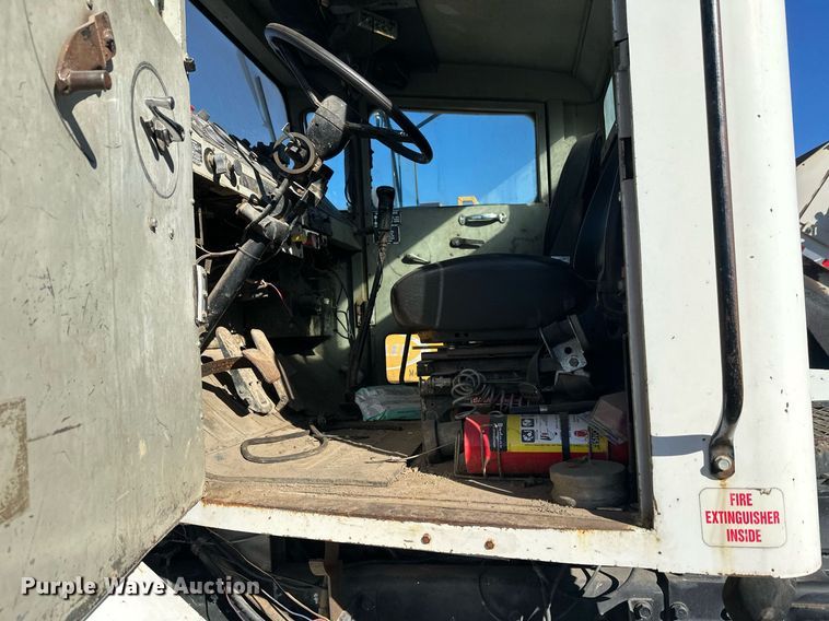 image for item DW4307 1981 Oshkosh truck cab and chassis