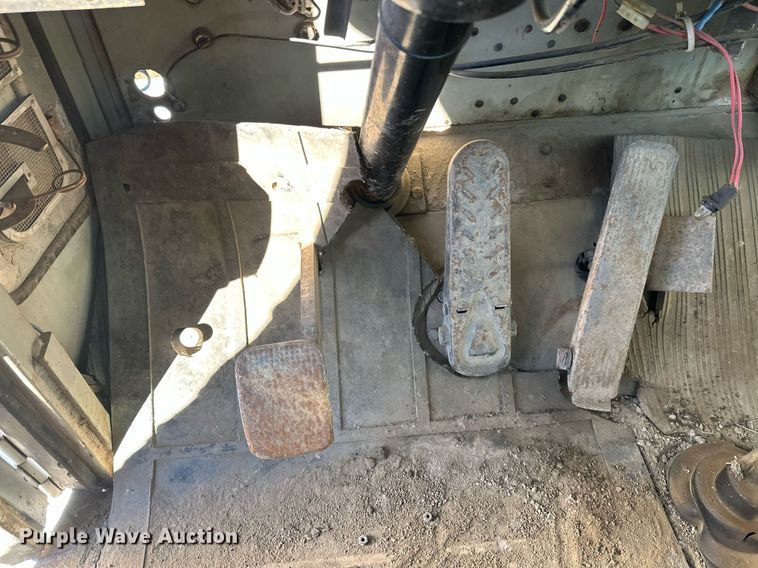 image for item DW4307 1981 Oshkosh truck cab and chassis