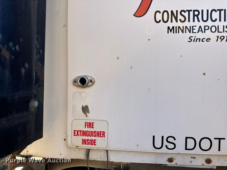 image for item DW4307 1981 Oshkosh truck cab and chassis