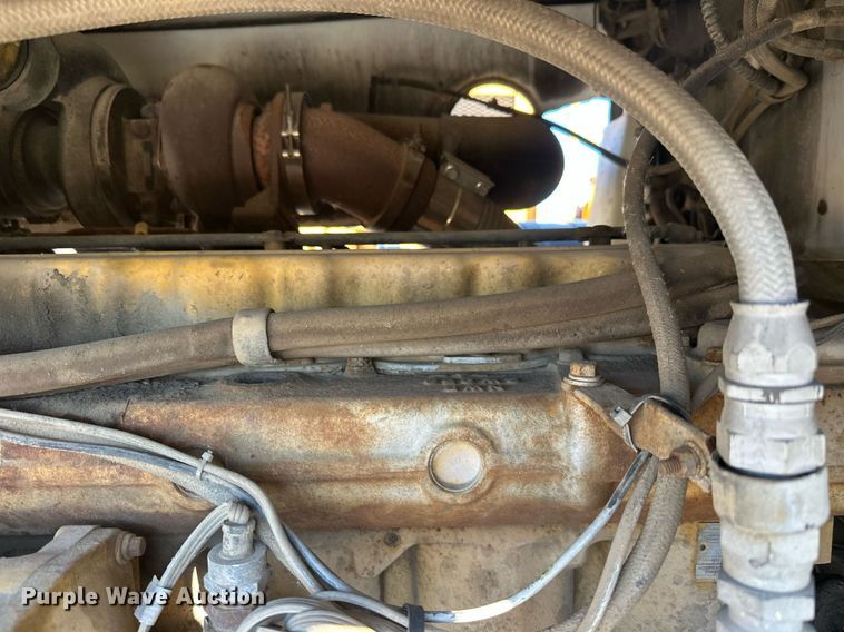 image for item DW4307 1981 Oshkosh truck cab and chassis