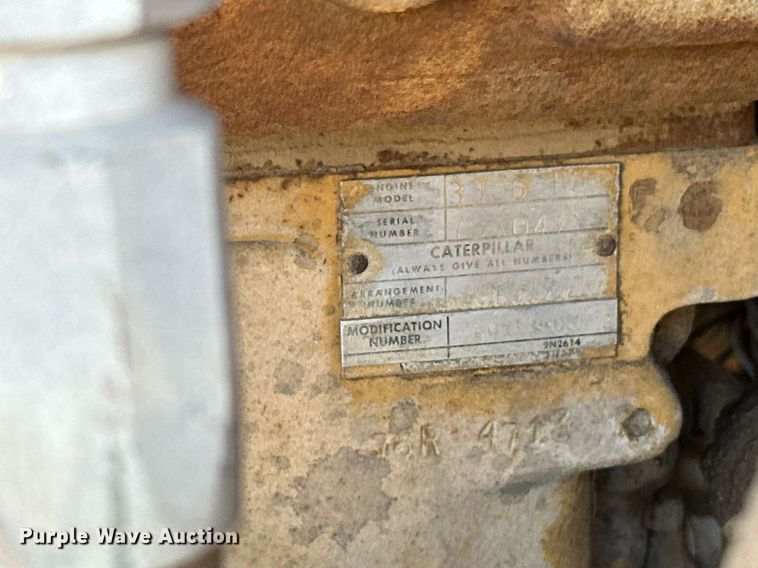 image for item DW4307 1981 Oshkosh truck cab and chassis