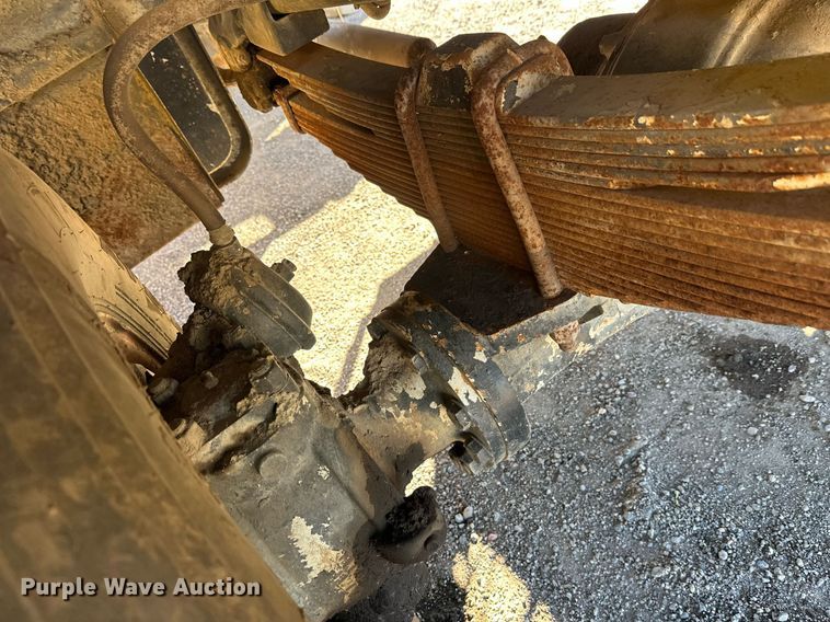 image for item DW4307 1981 Oshkosh truck cab and chassis