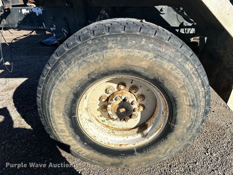 image for item DW4307 1981 Oshkosh truck cab and chassis