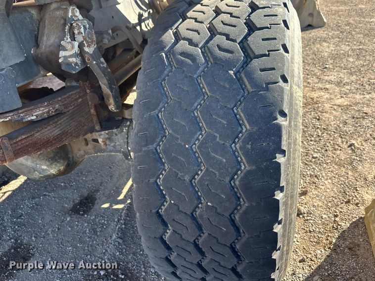 image for item DW4307 1981 Oshkosh truck cab and chassis