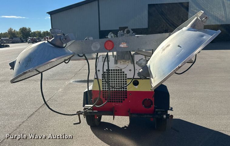 image for item DW4310 Allmand light plant