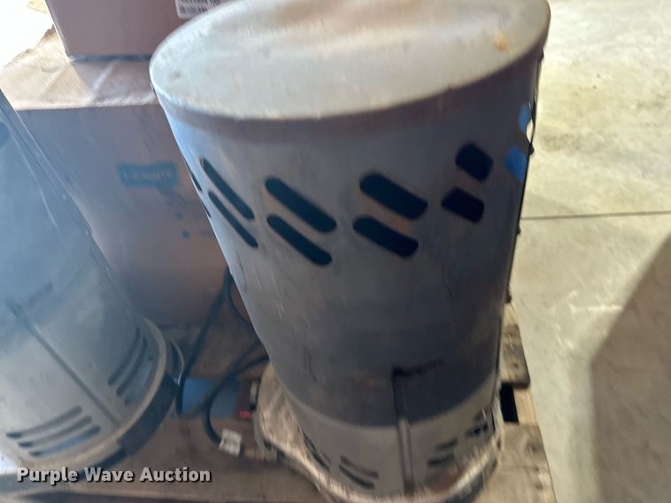 image for item DW4311 Approximately 7 heaters