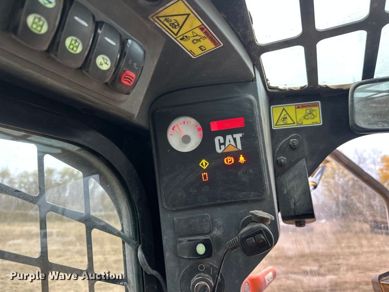 image for item DW4316 2013 Caterpillar 277C2 tracked skid steer loader