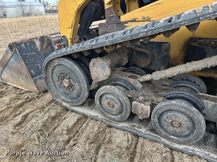 image for item DW4316 2013 Caterpillar 277C2 tracked skid steer loader