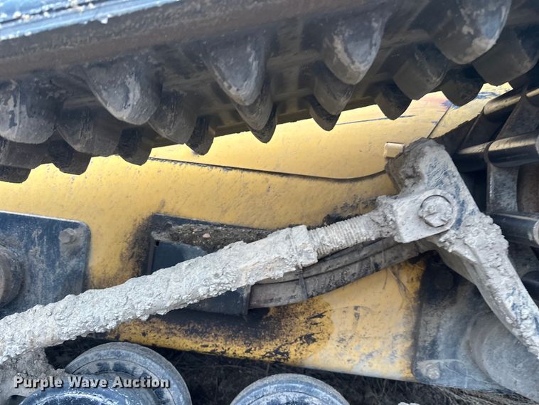 image for item DW4316 2013 Caterpillar 277C2 tracked skid steer loader