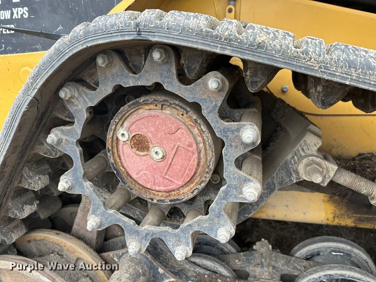 image for item DW4316 2013 Caterpillar 277C2 tracked skid steer loader