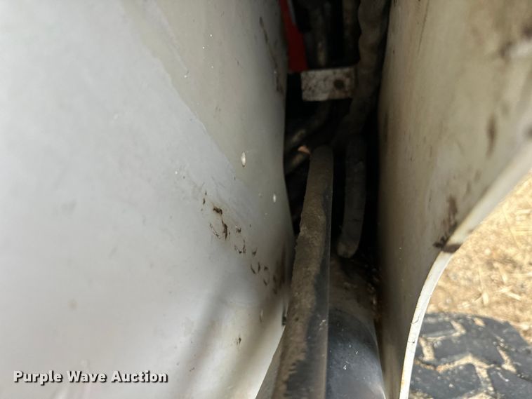 image for item DW4317 2006 Bobcat S185 skid steer loader