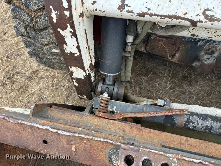 image for item DW4317 2006 Bobcat S185 skid steer loader