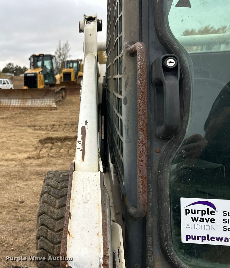 image for item DW4317 2006 Bobcat S185 skid steer loader