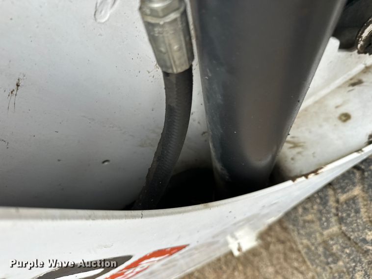 image for item DW4317 2006 Bobcat S185 skid steer loader