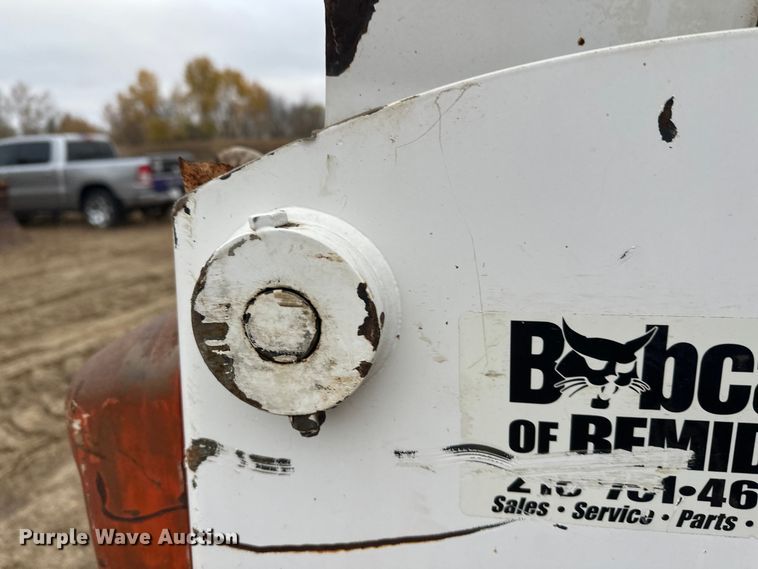 image for item DW4317 2006 Bobcat S185 skid steer loader