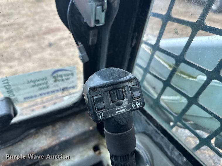 image for item DW4317 2006 Bobcat S185 skid steer loader