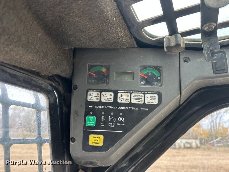 image for item DW4317 2006 Bobcat S185 skid steer loader